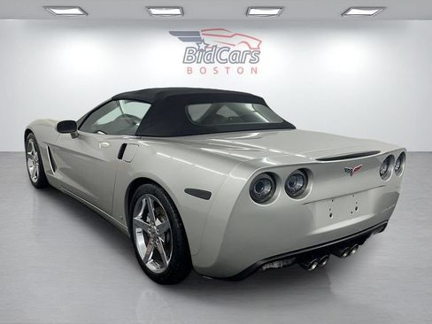 Used 2008 Chevrolet Corvette Convertible w/ Preferred Equipment Group RWD image 6