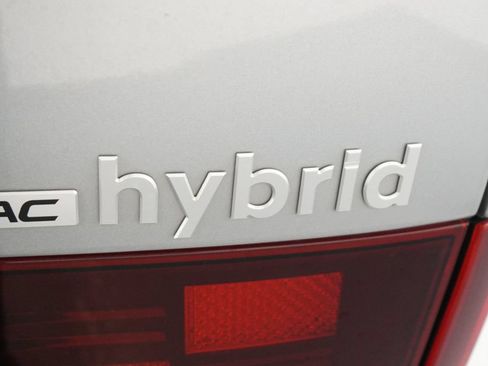 Used 2025 Hyundai Santa Fe SEL AWD/4WD image 11