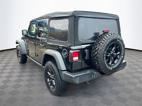 Used 2021 Jeep Wrangler Unlimited Willys image 8