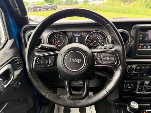 Used 2022 Jeep Wrangler Unlimited Sport AWD/4WD image 15