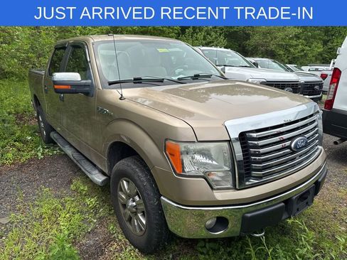 Used 2011 Ford F150 XLT w/ XLT Chrome Pkg AWD/4WD image 3