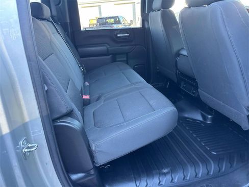 Used 2022 GMC Sierra 2500 Pro w/ Convenience Package image 12