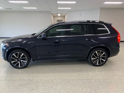 Used 2019 Volvo XC90 T6 Momentum w/ Advanced Package AWD/4WD image 12