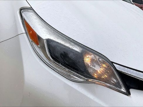 Used 2018 Toyota Avalon XLE Premium image 38