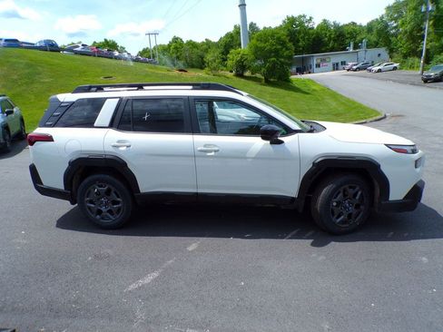 Certified 2026 Subaru Outback Premium AWD/4WD image 7