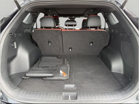 Used 2024 Kia Sportage SX AWD/4WD image 16