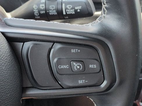 Used 2021 Jeep Wrangler Unlimited Sport AWD/4WD image 25
