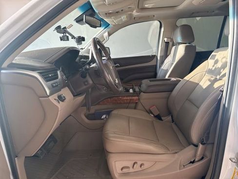 Used 2018 Chevrolet Tahoe Premier RWD image 10