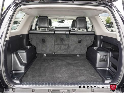 Used 2024 Toyota 4Runner SR5 Premium w/ Moonroof Package AWD/4WD image 44