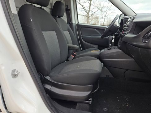 Used 2022 RAM ProMaster City Tradesman image 6