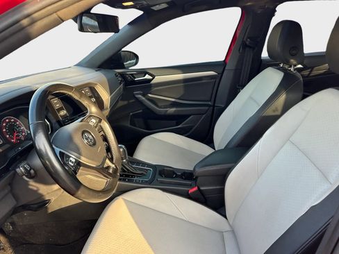 Used 2019 Volkswagen Jetta S image 6