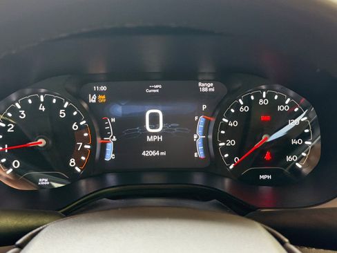 Used 2025 Jeep Compass Limited AWD/4WD image 24