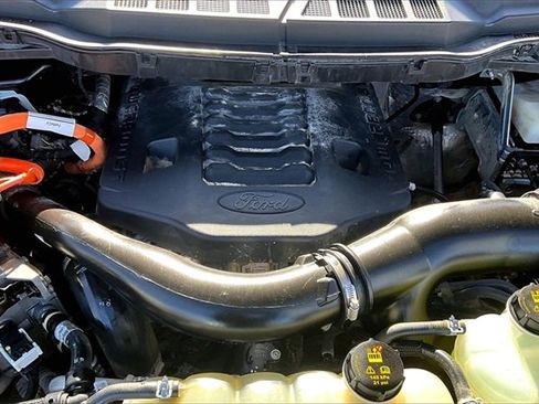 Used 2021 Ford F150 Platinum w/ Equipment Group 701A High image 35