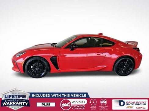 Used 2024 Toyota GR86 Premium RWD image 5