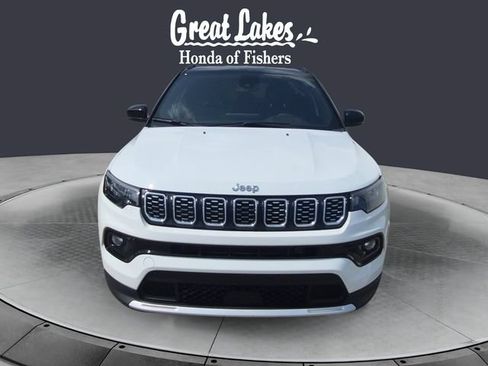 Used 2025 Jeep Compass Limited AWD/4WD image 8