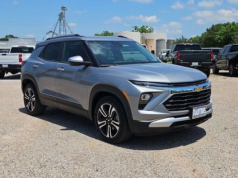 Certified 2026 Chevrolet TrailBlazer LT w/ Driver Confidence Package FWD image 36