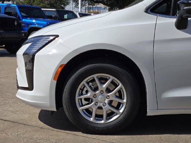 New 2027 Chrysler Pacifica Select FWD image 6