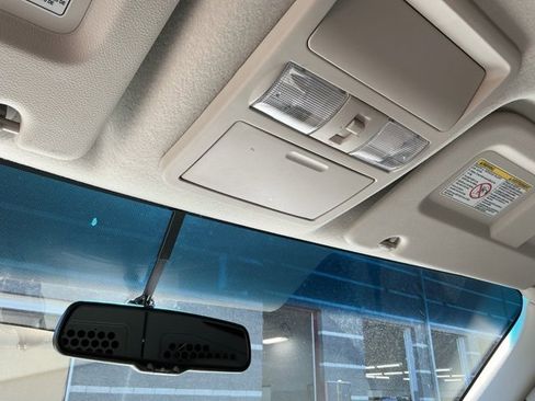 Used 2013 Nissan NV 2500 SV w/ Side Curtain Airbag Pkg image 18