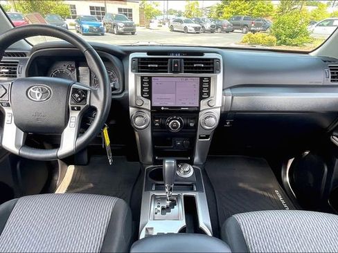 Used 2020 Toyota 4Runner SR5 image 15