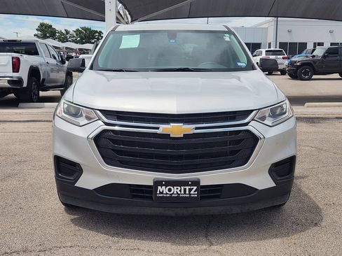 Certified 2021 Chevrolet Traverse LS FWD image 2