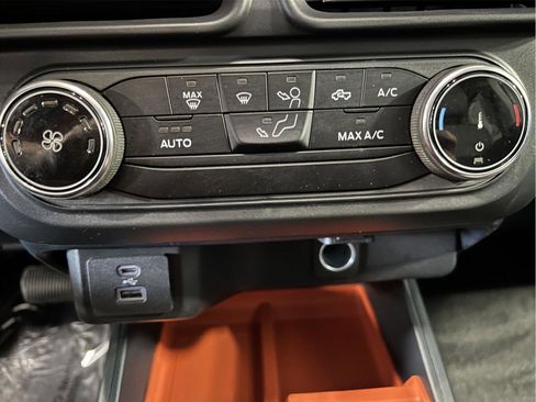 Used 2023 Ford Maverick XLT FWD image 22