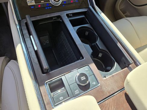 Used 2021 Lincoln Navigator 4WD image 31