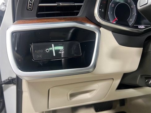 Used 2022 Audi A6 Premium Plus image 19