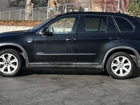 Used 2011 BMW X5 xDrive35i image 2