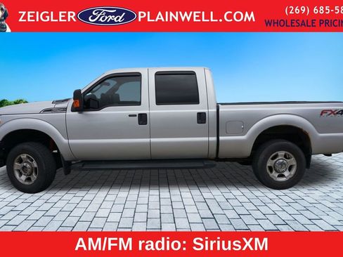 Used 2015 Ford F250 XLT w/ FX4 Off-Road Package AWD/4WD image 2