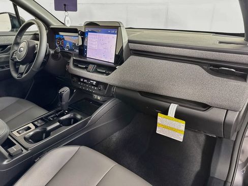 Used 2026 Subaru Outback Premium AWD/4WD image 37