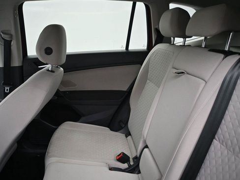 Used 2019 Volkswagen Tiguan S w/ Driver Assistance Package AWD/4WD image 11