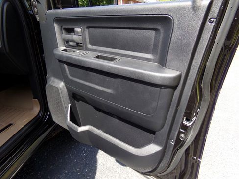 Used 2015 RAM 1500 Express AWD/4WD image 54