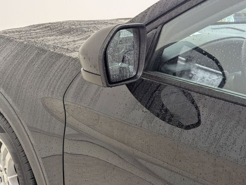 Used 2021 Ford Explorer XLT w/ Equipment Group 202A image 28