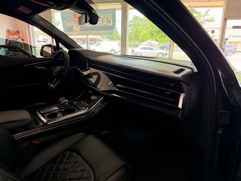 Used 2021 Audi SQ7 Premium Plus AWD/4WD image 40