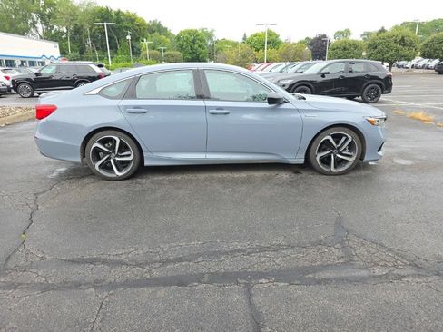 Used 2022 Honda Accord Sport image 8