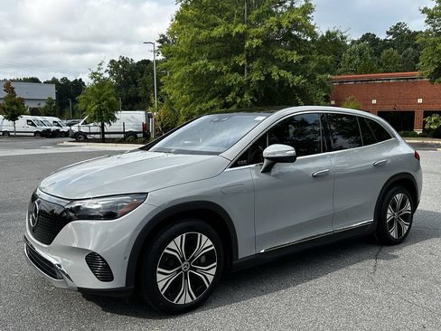 Certified 2023 Mercedes-Benz EQE 350+ SUV image 4