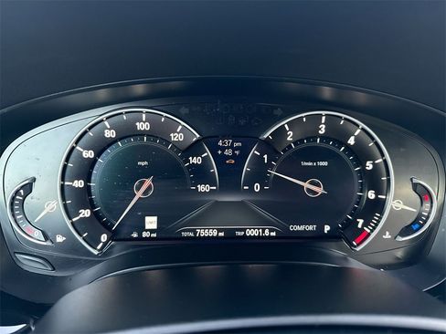 Used 2017 BMW 540i xDrive image 10