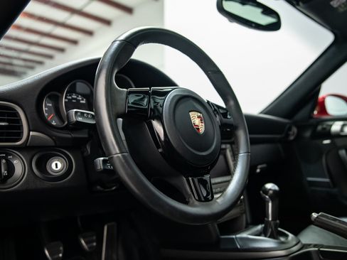 Used 2007 Porsche 911 Targa 4 AWD/4WD image 32