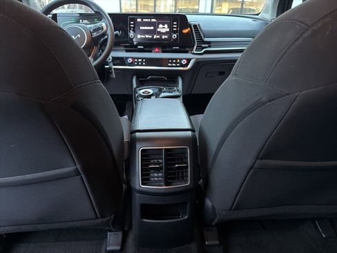 Certified 2023 Kia Sportage LX image 23