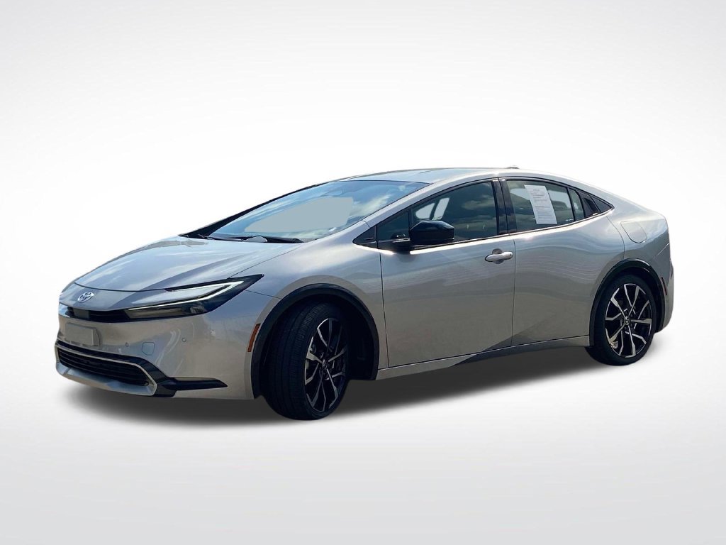 Used 2025 Toyota Prius Plug-In Hybrid FWD image 8