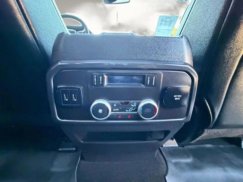 Used 2020 Ford Expedition Limited w/ Equipment Group 303A RWD image 30