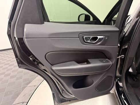 Used 2019 Volvo XC60 T5 Inscription w/ Protection Package image 23