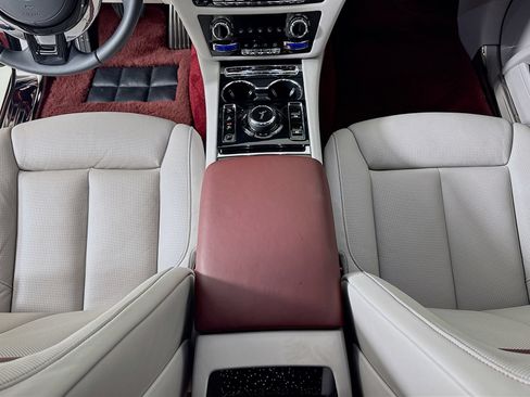 Certified 2024 Rolls-Royce Ghost Extended Wheelbase AWD/4WD image 23