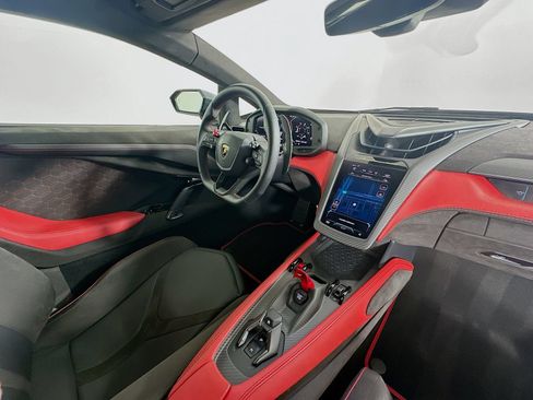 Used 2024 Lamborghini Revuelto AWD/4WD image 62