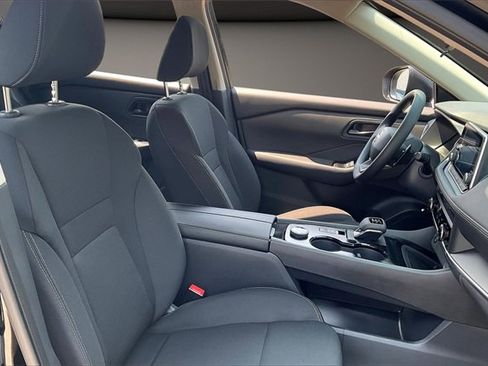 New 2026 Nissan Rogue S image 10