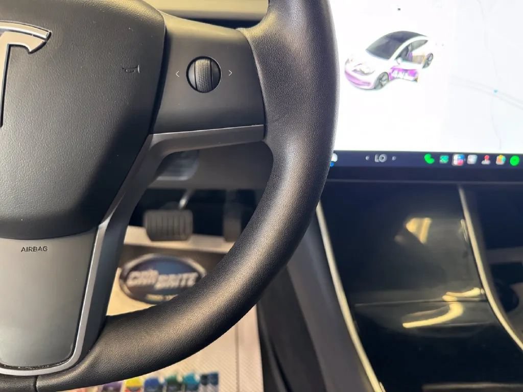 Used 2019 Tesla Model 3 Standard Range Plus RWD image 12