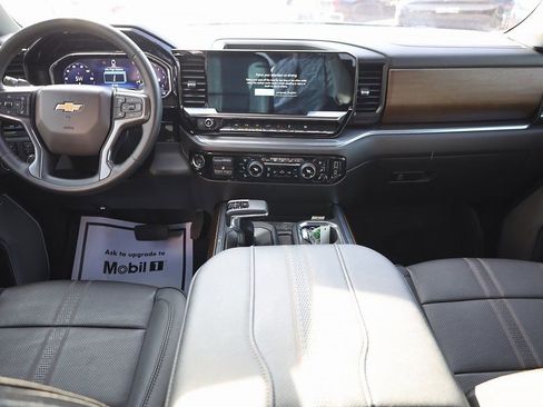 Used 2023 Chevrolet Silverado 1500 High Country w/ High Country Premium Package image 18