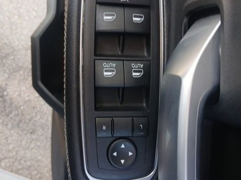 Used 2024 RAM 3500 SLT w/ Quick Order Package 2YG SLT image 46