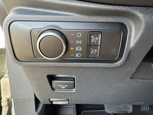 Used 2024 Ford Bronco Badlands image 31