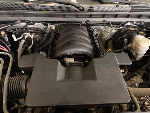 Used 2017 Chevrolet Silverado 1500 LT w/ All Star Edition image 21